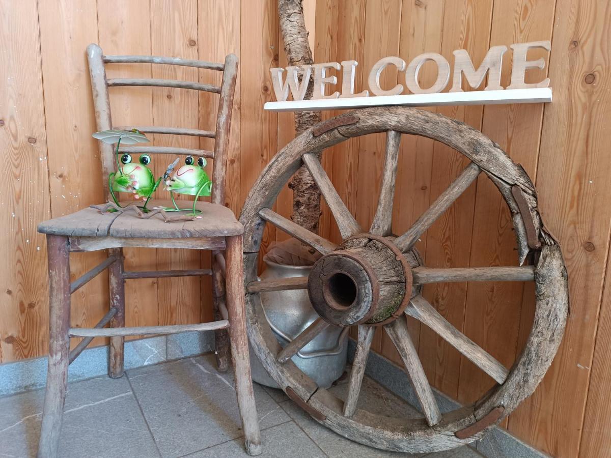 Ferienwohnung Zum Lindenwirt - Al Tiglio Natz-Schabs Exterior foto
